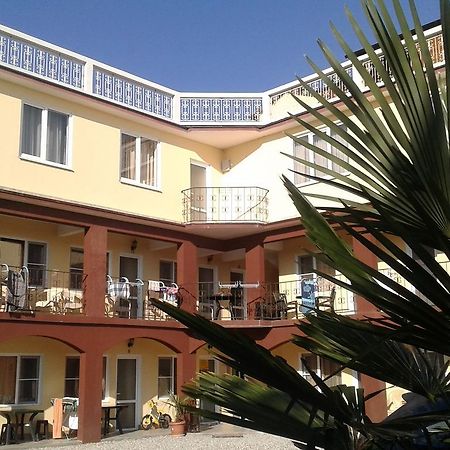 Guest House Amra New Athos Kültér fotó